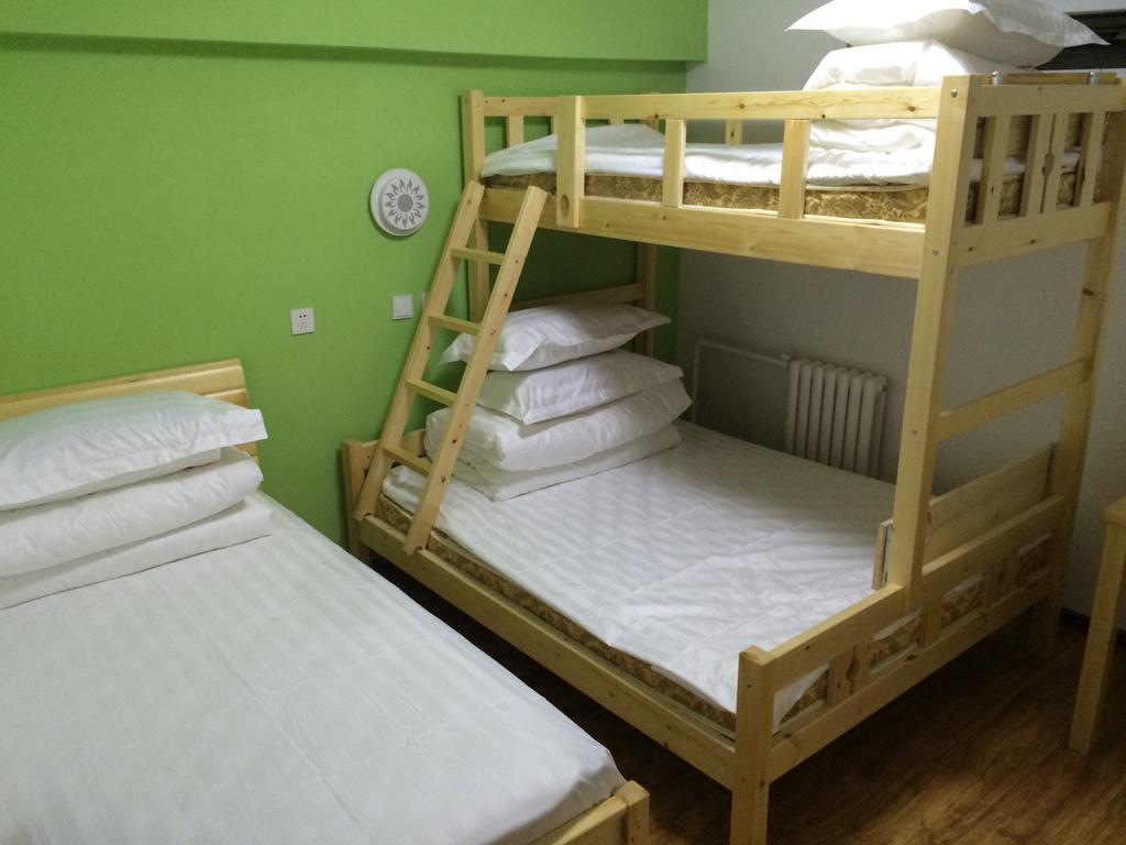 Beijing Sunrise Youth Hostel Beihai Branch Номер фото