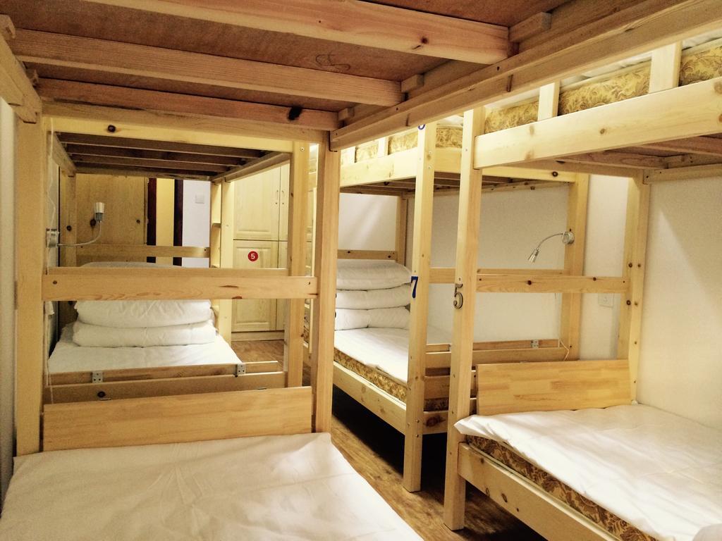 Beijing Sunrise Youth Hostel Beihai Branch Номер фото